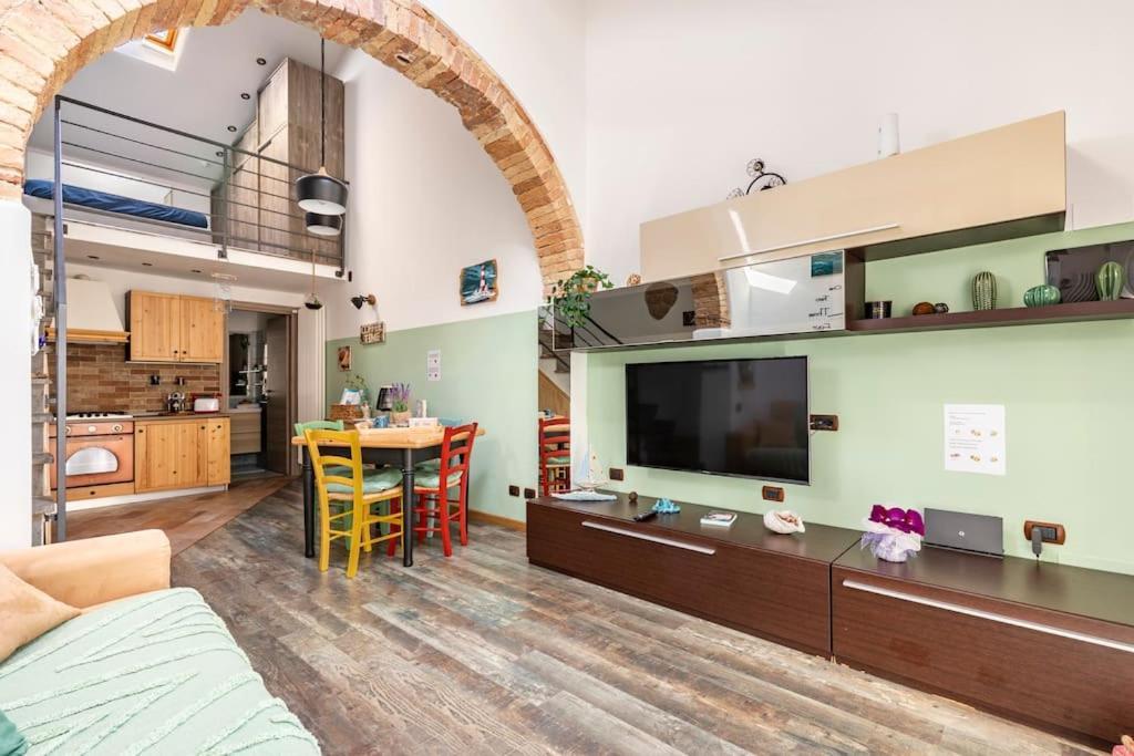 Appartement Casa “Oasi Del Mare” à Livourne Extérieur photo